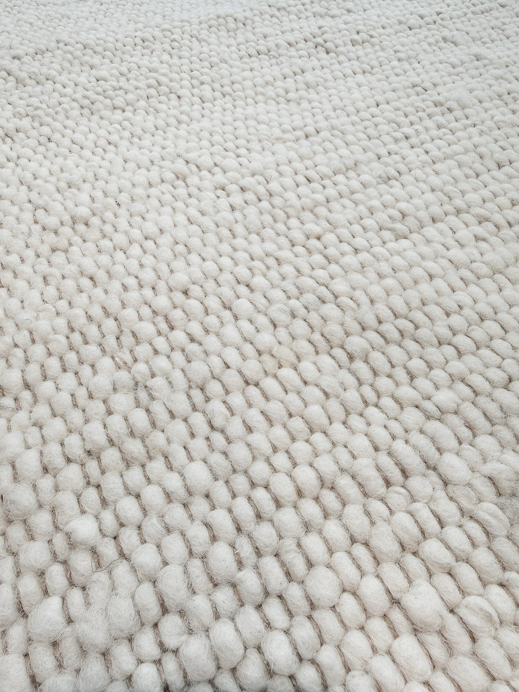 Mellow Ivory