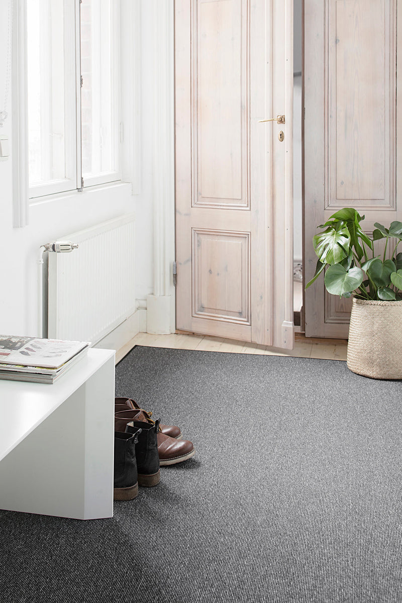 Balanssi Dark Grey