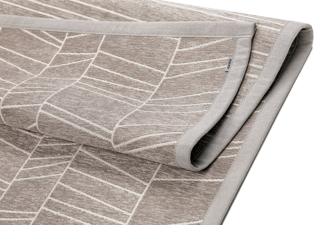 Loona Beige